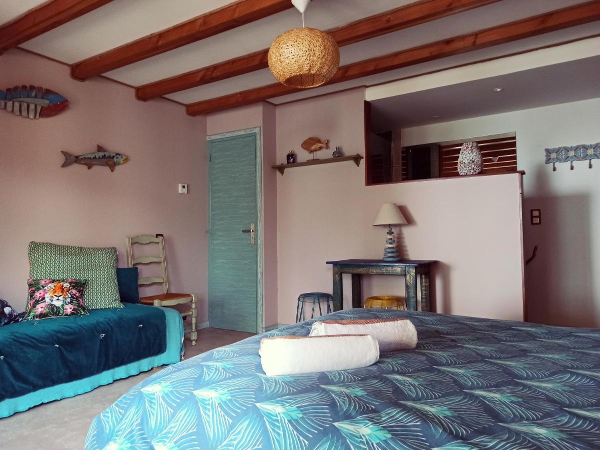 O Reves Ailleurs Bed and Breakfast Saint-Cyr-sur-Mer Eksteriør billede